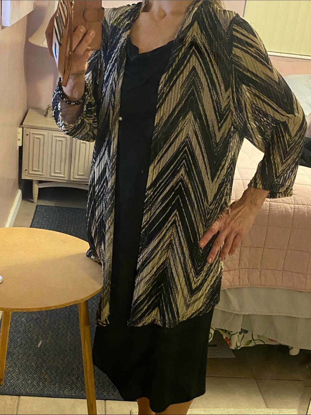 “connected apparel” cute 20w women’s dress -Chevron wrap - Black & beige -